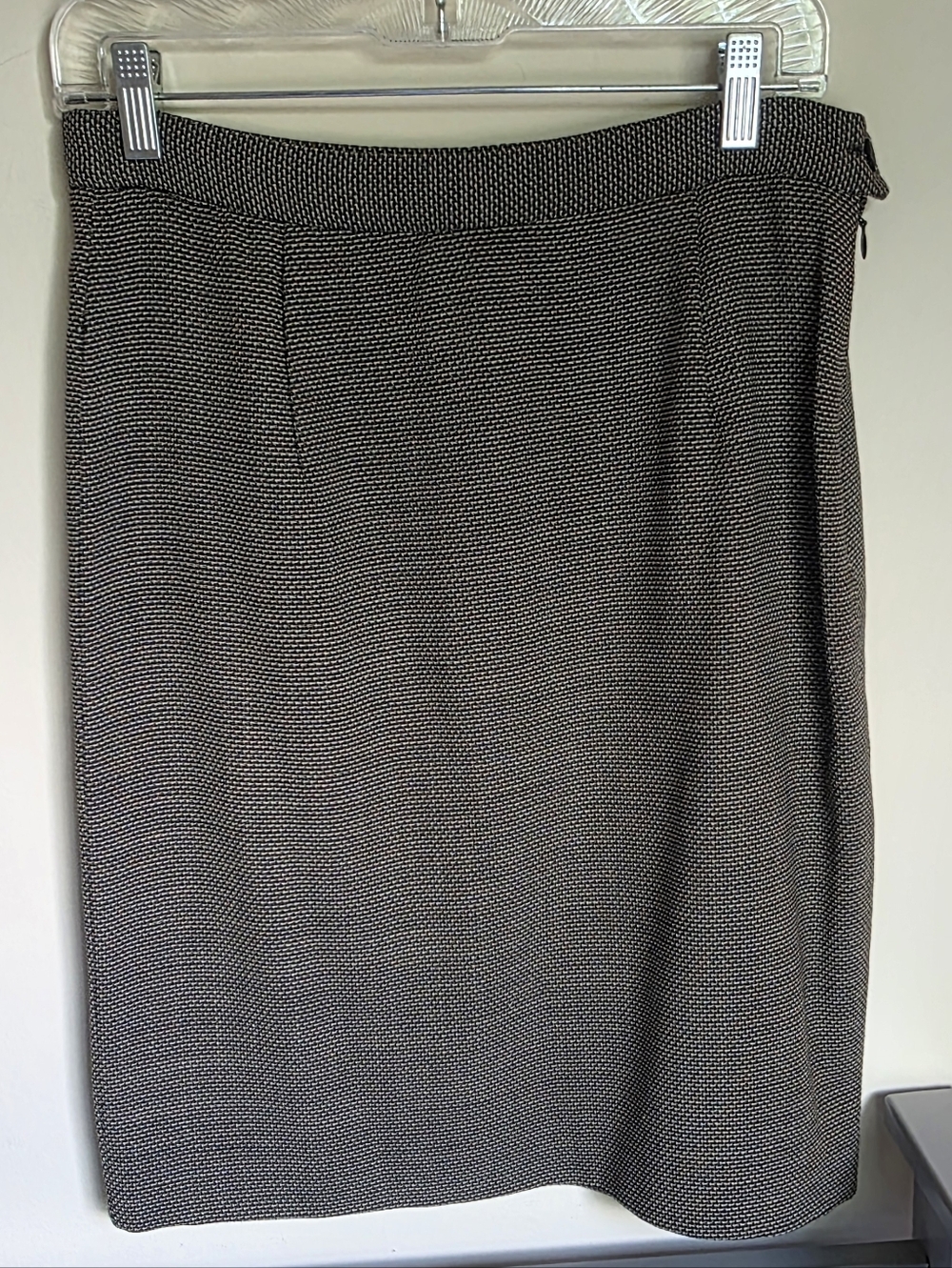 MaxMara Italian Wool Black And Cream Woven Pencil Skirt Womens Size 10